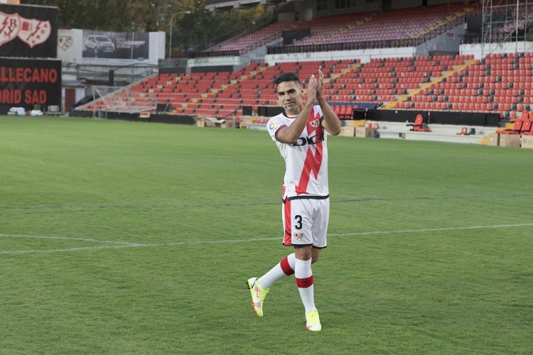  萊萬(wàn)已在西甲打進(jìn)62球，超越61球的馬競(jìng)名宿法爾考