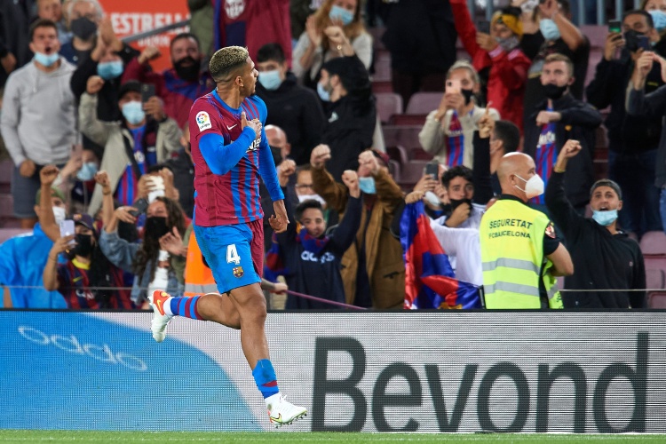  狀態(tài)火爆，阿勞霍巴薩生涯各項(xiàng)賽事159場(chǎng)比賽首次單場(chǎng)傳射