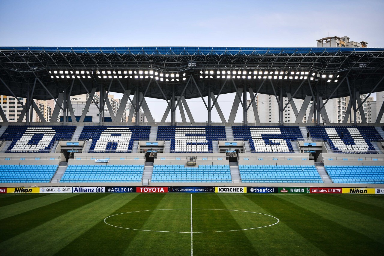  曼晚：耗資3億鎊，伊蒂哈德球場擴(kuò)建后的北看臺計(jì)劃2026年1月開放