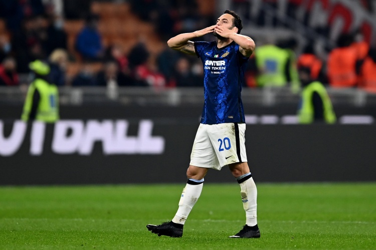  意媒：小因扎吉在半場將恰20換下，是因為怕他吃紅牌錯過對陣尤文