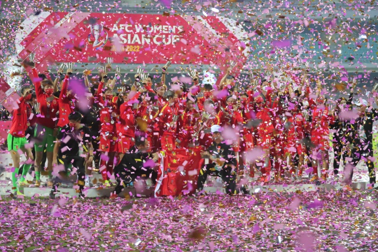  中國女足亞洲杯奪冠三周年！決賽3-2逆轉(zhuǎn)韓國，時(shí)隔16年再登頂