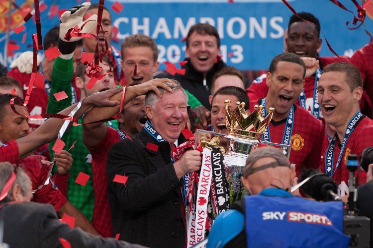  ?。跨R報：英力士還要裁員&一些人認(rèn)為曼聯(lián)衰敗弗格森難辭其咎