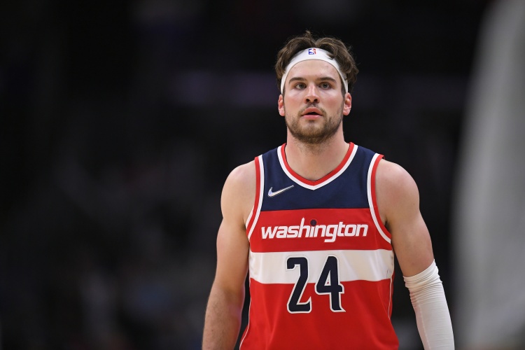  替補(bǔ)奇兵！基斯珀特13中9得25分4板4助1斷 正負(fù)值高達(dá)+20