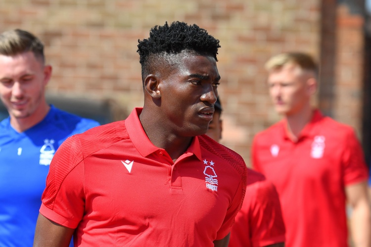  努諾：阿沃尼伊在足總杯比賽中遭遇腦震蕩、鼻梁骨折