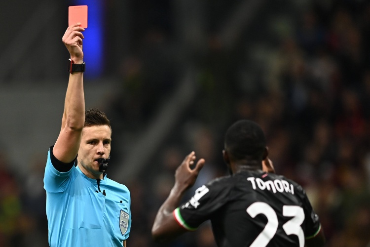  米體：意足協(xié)愿意試行可由球隊申請的VAR審查挑戰(zhàn)，IFAB正在考慮