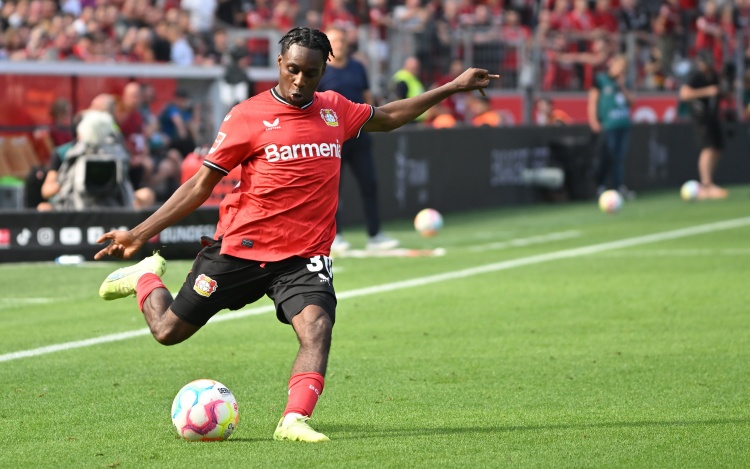  斯塔姆：弗林蓬非常適合曼聯(lián)，但不知他們是否想繼續(xù)引進荷蘭球員