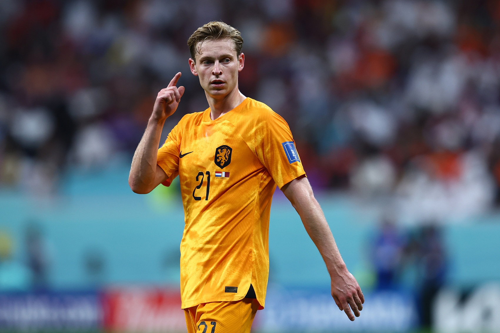  每體：德容的身體已無(wú)大礙，他參加了荷蘭國(guó)家隊(duì)本周二訓(xùn)練