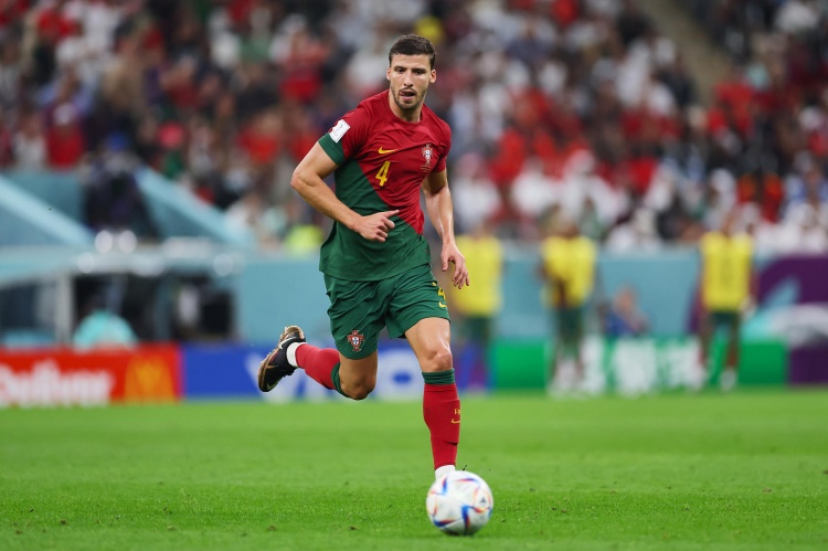  魯本-迪亞斯：葡萄牙隊(duì)今天比賽強(qiáng)度不夠，我們需要向前看