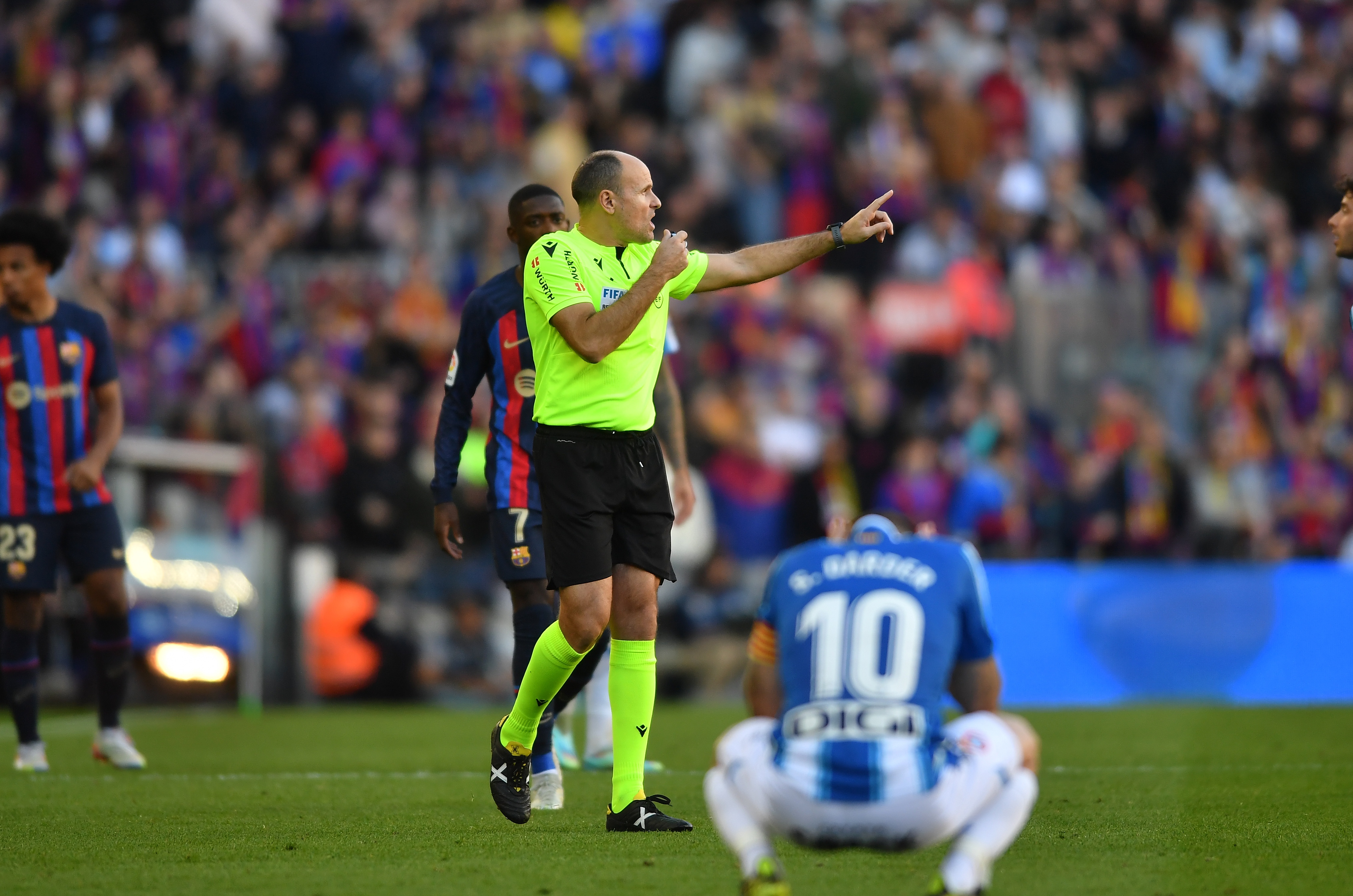  拉奧斯談巴薩VS皇社：奧爾莫進球幾率1%，裁判不應(yīng)罰下客隊球員