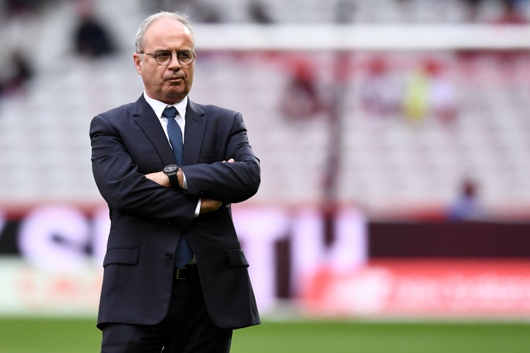  記者：納賽爾希望與坎波斯續(xù)約，認為他與恩里克的良好默契是根本