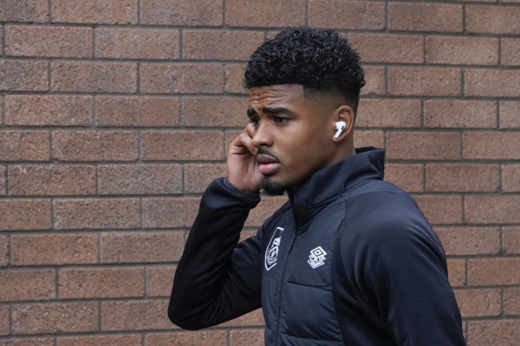  參加歐冠決賽后才上演荷蘭隊(duì)處子秀，馬特森是95年范德薩之后首人