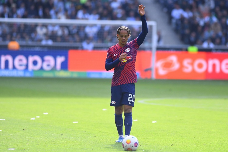  體圖：萊比錫給西蒙斯開1200萬歐年薪，他成隊史最高薪球員