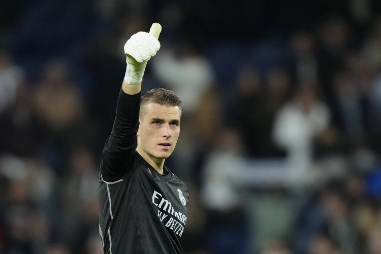  盧寧：今天我們遇到了一點麻煩，現在必須迅速調整休息并再次出戰(zhàn)