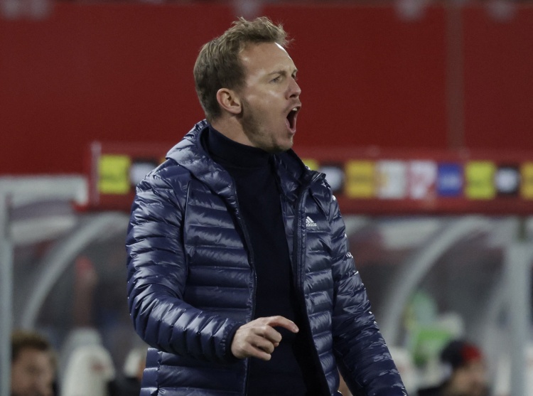  圖片報(bào)：納帥訓(xùn)話(huà)提到西班牙手球，要球隊(duì)利用憤怒劍指世界杯冠軍