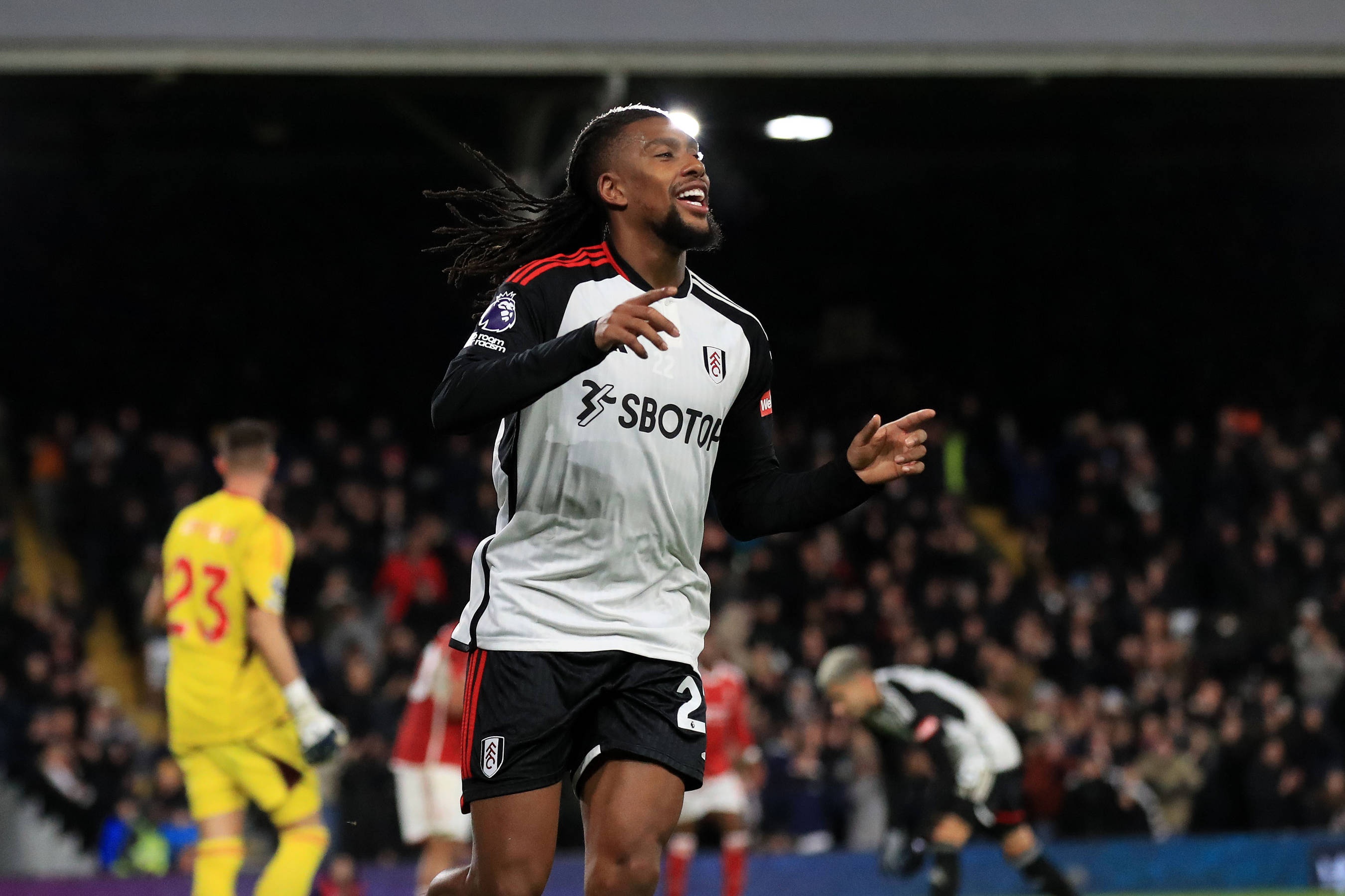  伊沃比：助攻希門尼斯知道他喜歡打遠(yuǎn)角，不幸的是賽果不是想要的