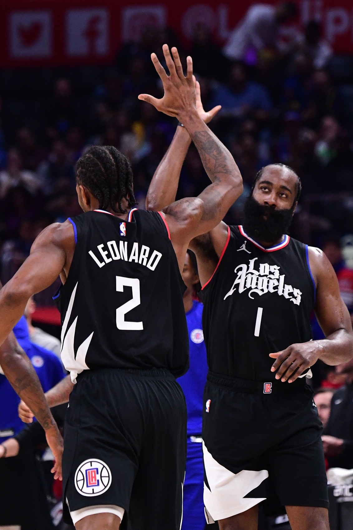  今日對陣步行者！快船首發(fā)：哈登、鮑威爾、小瓊斯、小卡、祖巴茨