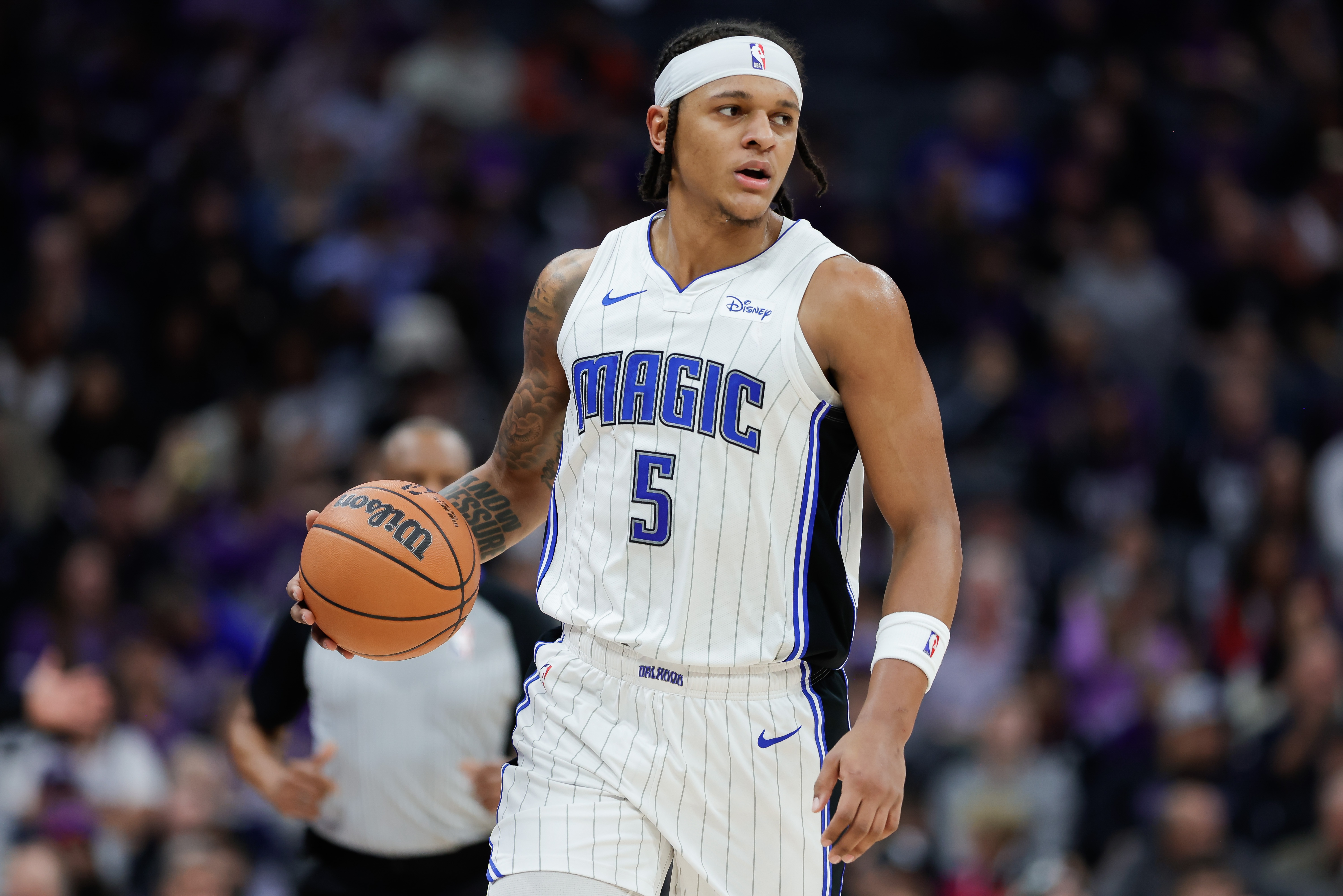  獨(dú)木難支！班凱羅上半場(chǎng)11中5攻下15分2板2助