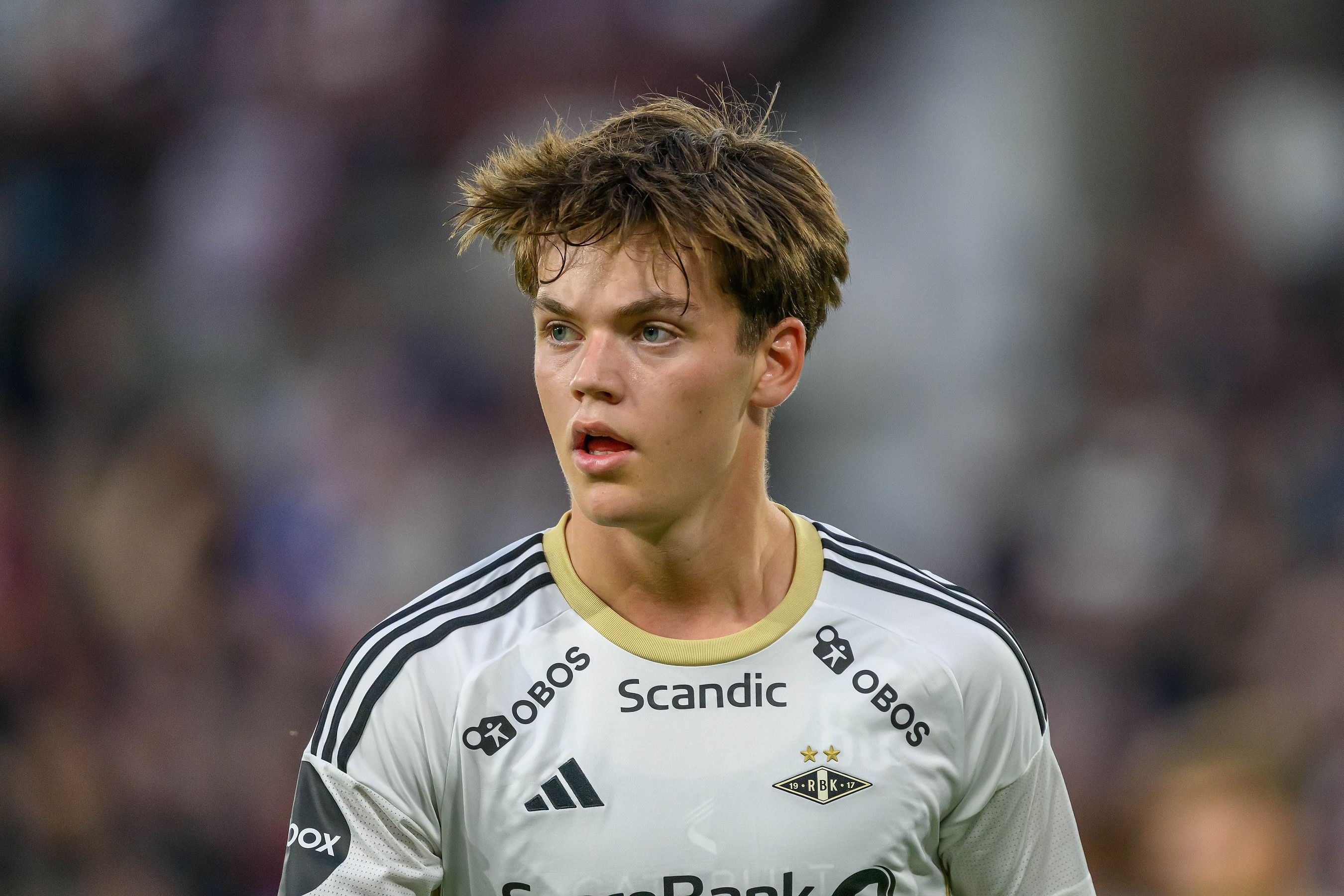  英媒：阿森納接近簽下18歲中場(chǎng)尼潘，轉(zhuǎn)會(huì)費(fèi)可能達(dá)1500萬歐