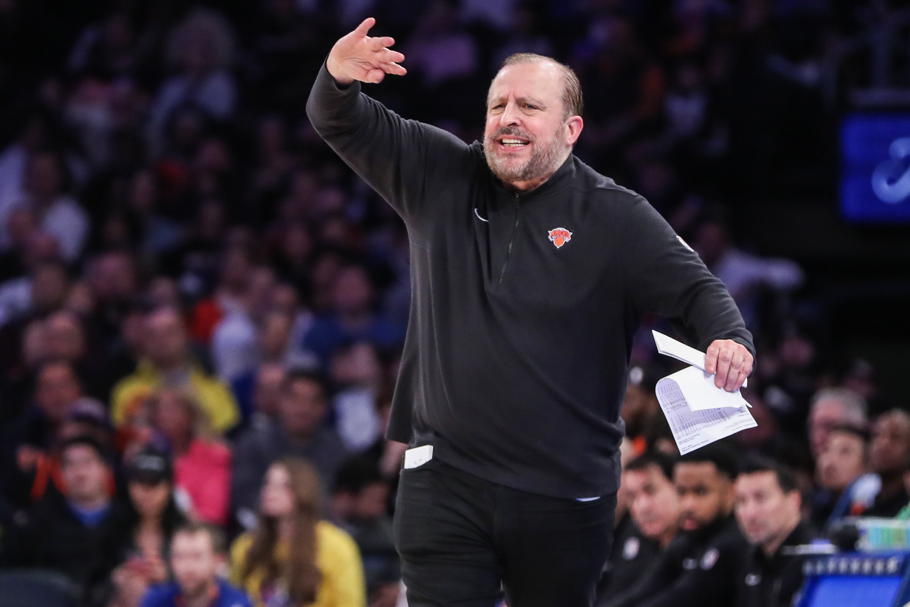  你這不太硬?。∧峥怂贡举惣久鎸β?lián)盟前3騎士雷霆綠軍戰(zhàn)績來到0-7