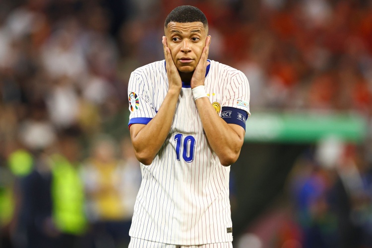  沒切大號？姆巴佩為法國出戰(zhàn)的近14場比賽只進(jìn)2球，還有1粒是點球