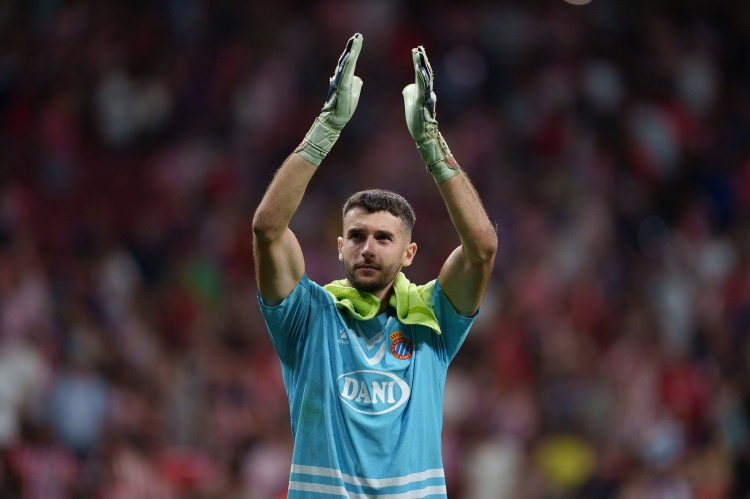  世體：巴薩為應對下賽季門將陣容薄弱，有意簽西班牙人門將加西亞