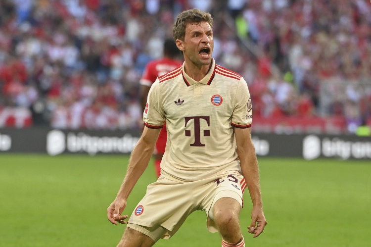  穆勒慶祝拜仁成立125周年，球員出戰(zhàn)738場貢獻(xiàn)247球272助獲32冠