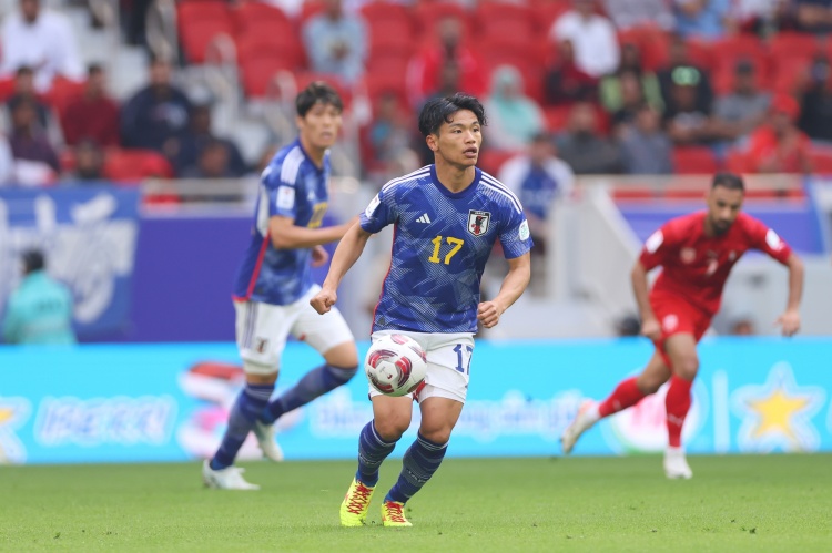  旗手憐央：晉級世界杯完成最低目標(biāo)，歐冠經(jīng)驗對踢世界杯有用