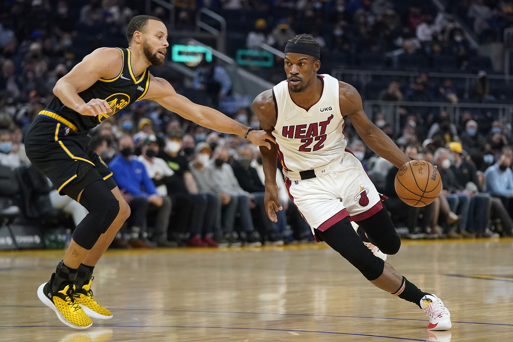  受限于勞資協(xié)議！巴特勒必須放棄原合同球員選項&最多只能續(xù)約2年