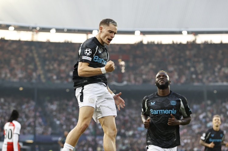  哈曼：維爾茨今天沒受傷實屬幸運，我們應(yīng)保護球員的健康