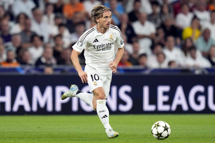  35場(chǎng)勝利，莫德里奇成為歐冠改制后淘汰賽出場(chǎng)比賽贏球最多的球員