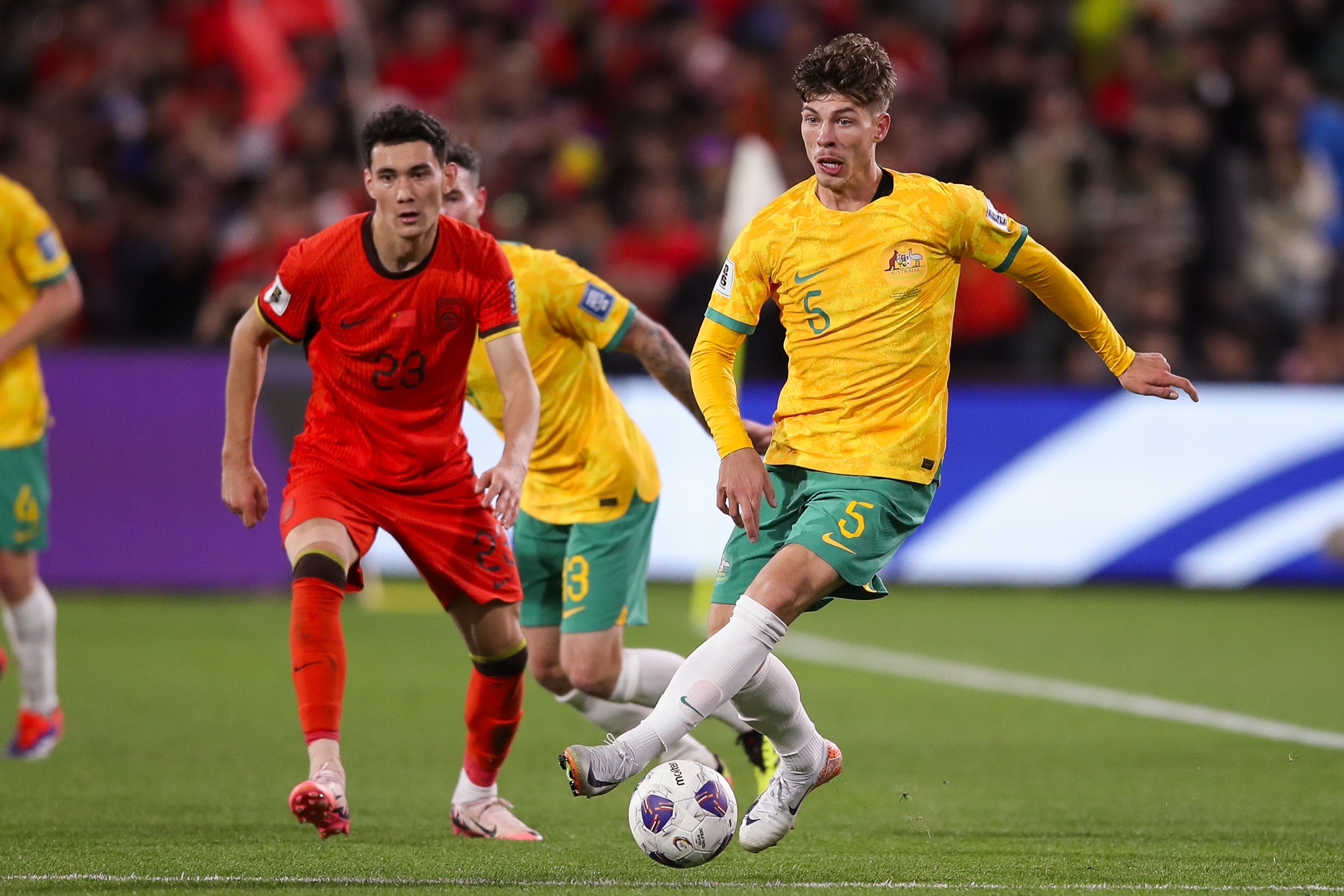  體壇：足協(xié)希望將中澳戰(zhàn)開球時(shí)間推到20時(shí)，亞足聯(lián)死活不同意