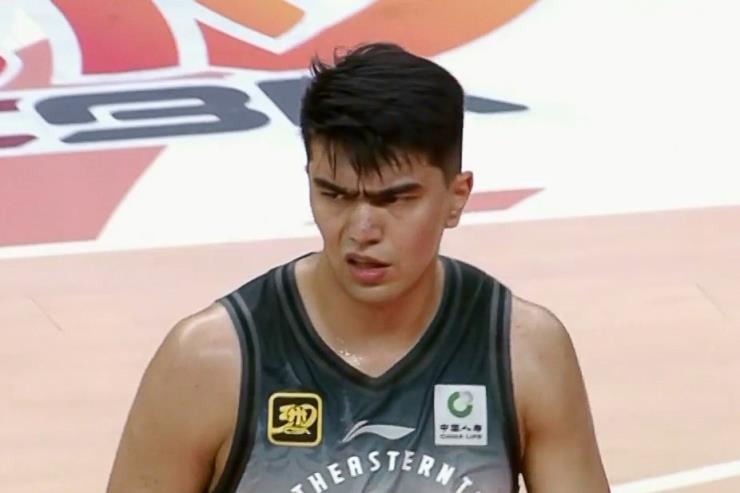 相當(dāng)高效！魯吐布拉出戰(zhàn)19分鐘 7中5貢獻(xiàn)14分10籃板