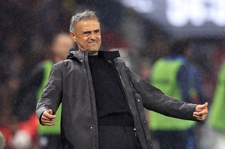  恩里克：熱門球隊并不一定能贏下比賽，幾乎不進(jìn)攻的球隊也可能贏