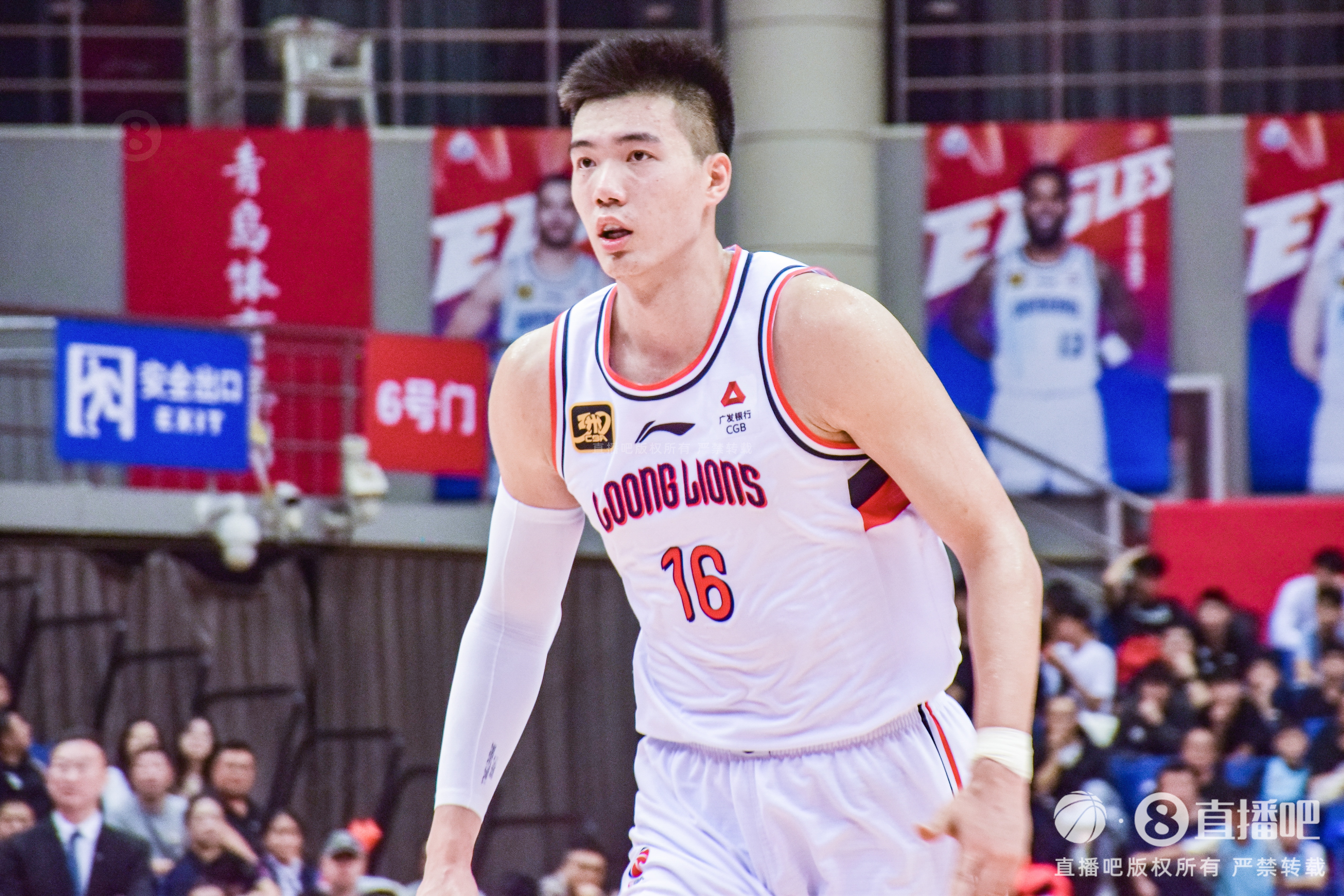  直播吧：焦泊喬10日啟程前往馬德里開啟康復(fù) 目前可以下地行走