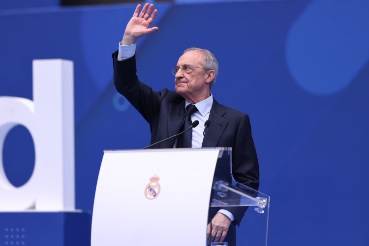  03-04賽季淘汰賽改制后皇馬22次打進歐冠16強最多，拜仁21次第二