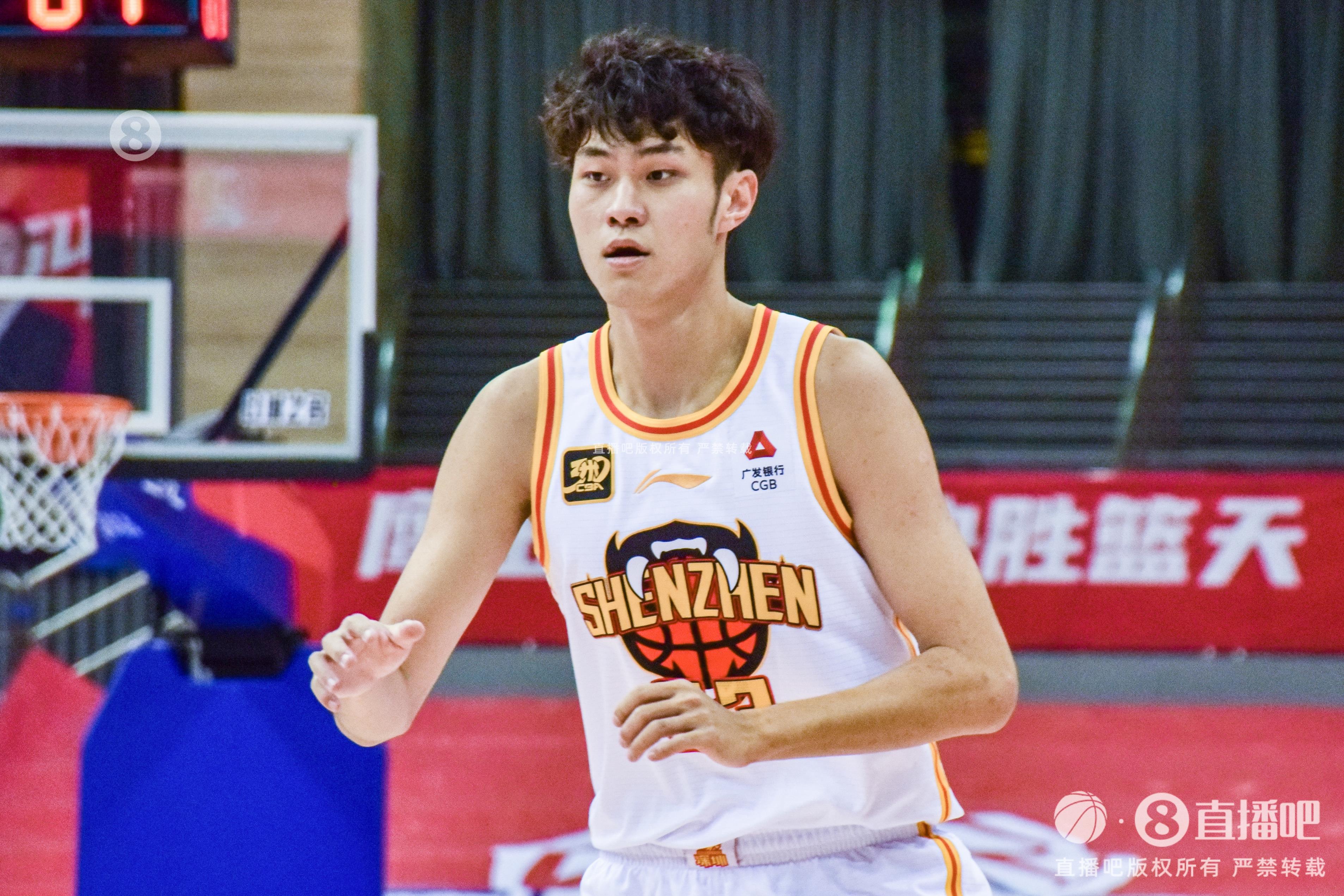 表現(xiàn)出色！王浩然14中7拿到20分3板6助2斷 正負(fù)值+30