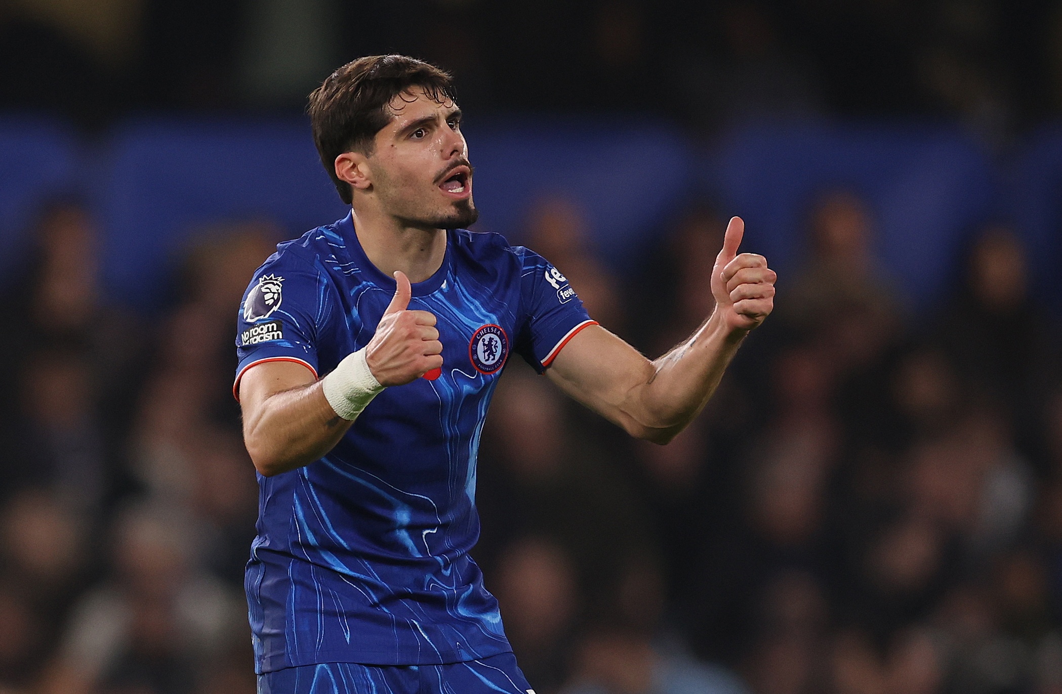  內(nèi)托：很享受中鋒位置，我想幫助球隊這是最重要的事情