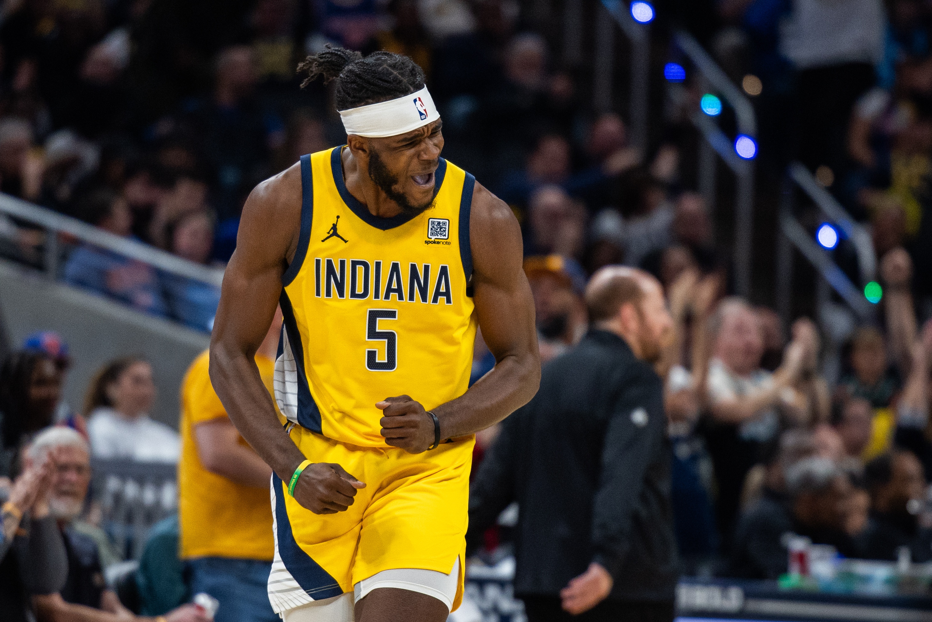  卡萊爾：沃克無(wú)所畏懼 不斷調(diào)整 我非常尊重這個(gè)孩子