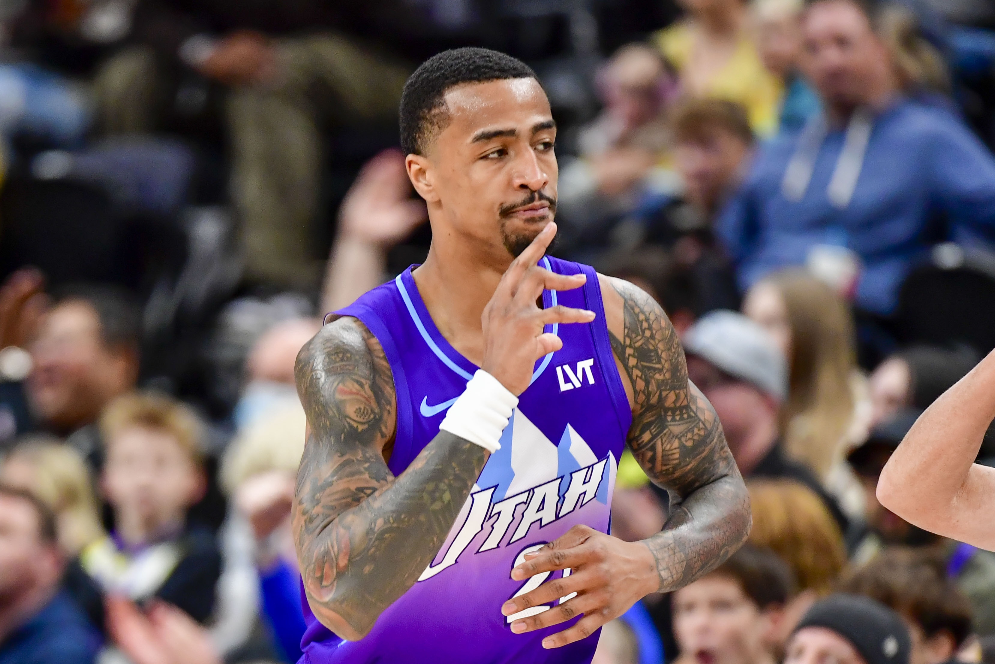  難挽敗局！科林斯18中7拿下21分6板&填滿數(shù)據(jù)欄