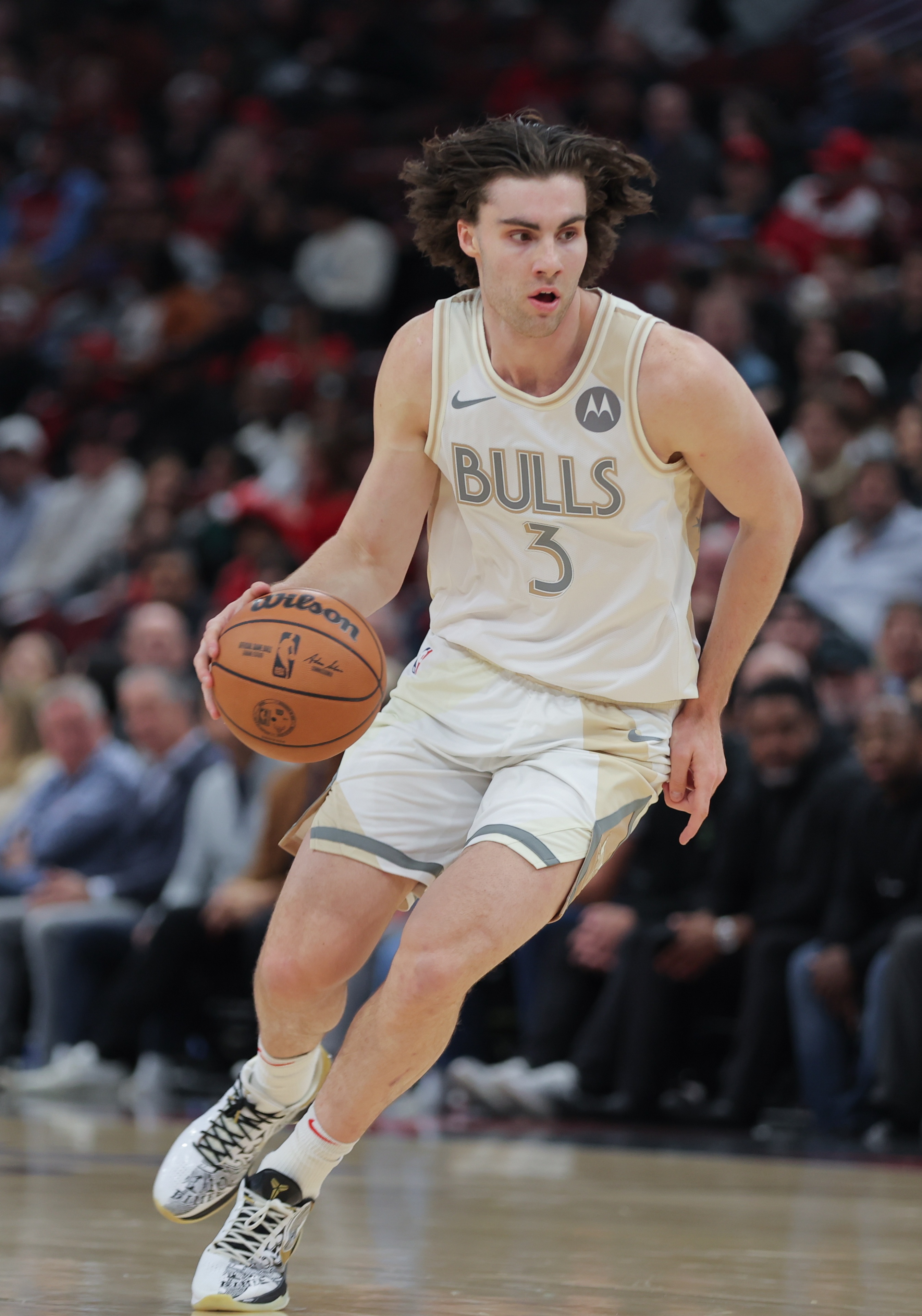  三雙雛形？基迪半場(chǎng)替補(bǔ)5中3&三分1中1拿到7分7籃板5助攻