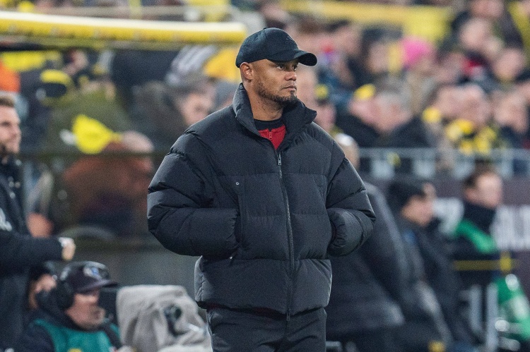  拜仁歷史上各項(xiàng)賽事共52次客戰(zhàn)藥廠，24勝11平17負(fù)進(jìn)91球丟81球