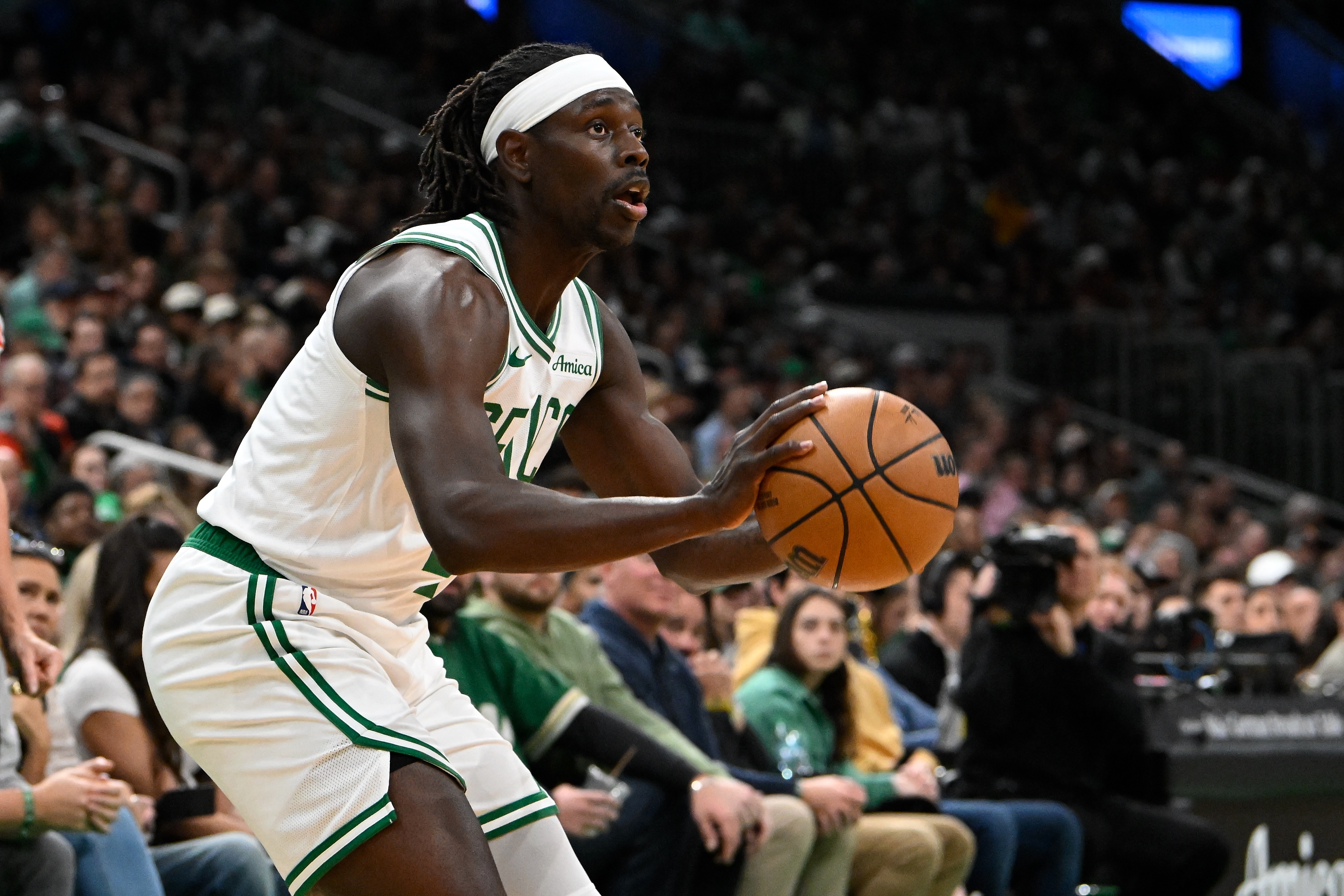  霍勒迪談傷勢：右小指不能彎曲 如果彎了要再打石膏六周