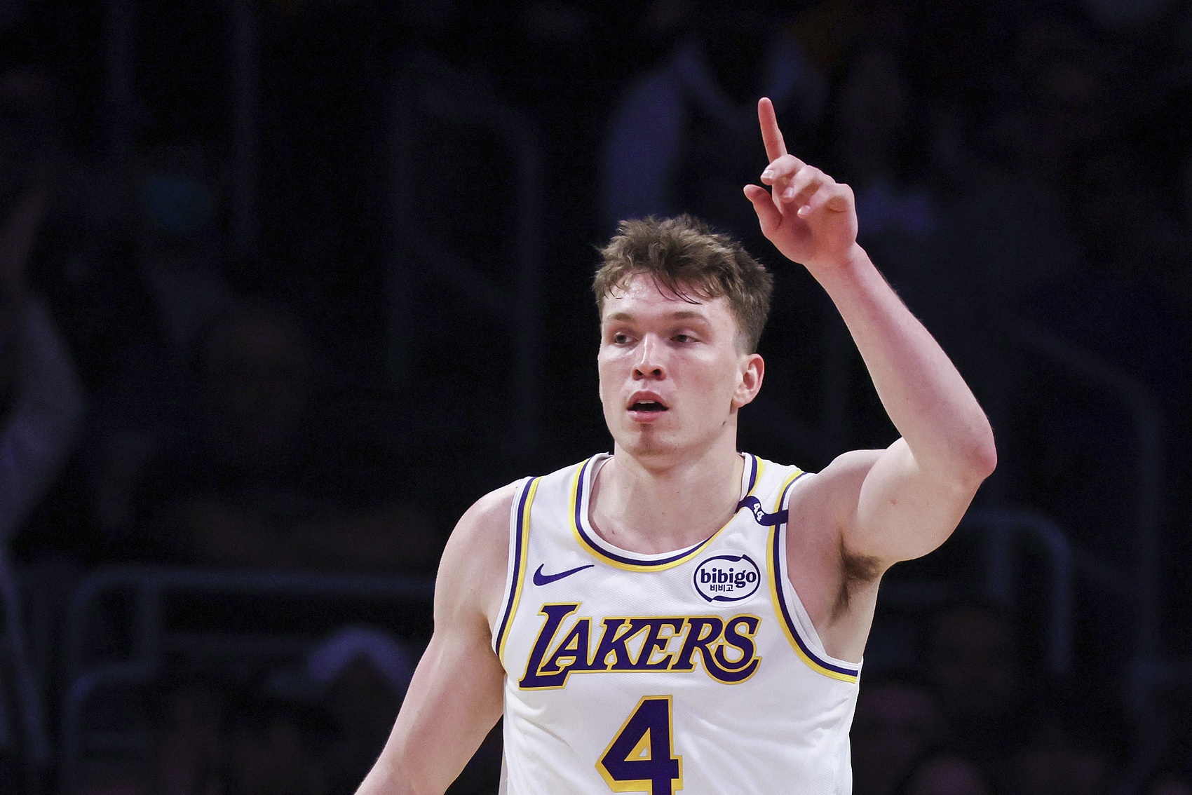  微波爐！克內克特10中7得19分4板2斷 轟中5記三分太香了