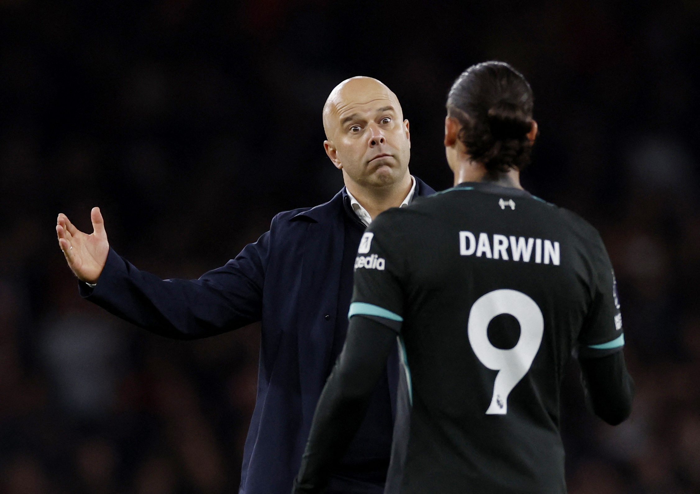  改造一下？努涅斯本賽季22場英超4球2助攻，參與進(jìn)球和黃牌數(shù)持平