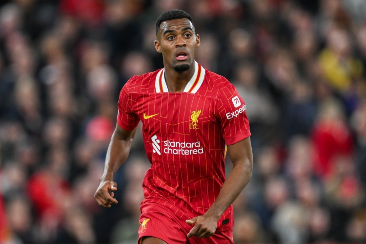  赫拉芬貝赫：本賽季我的一個(gè)目標(biāo)是成為首發(fā)，很滿意現(xiàn)在的情況