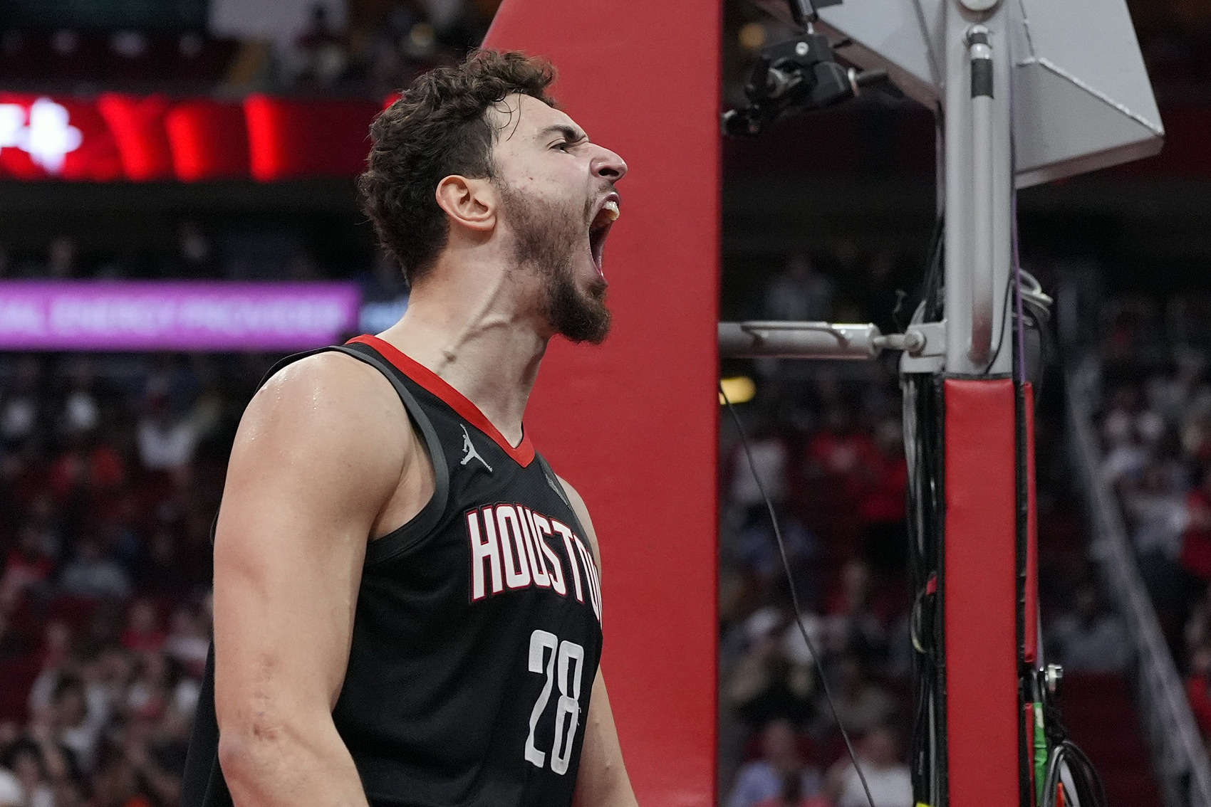 申京:我能發(fā)揮影響力贏下比賽是今年的關(guān)鍵 我為球隊(duì)全力以赴