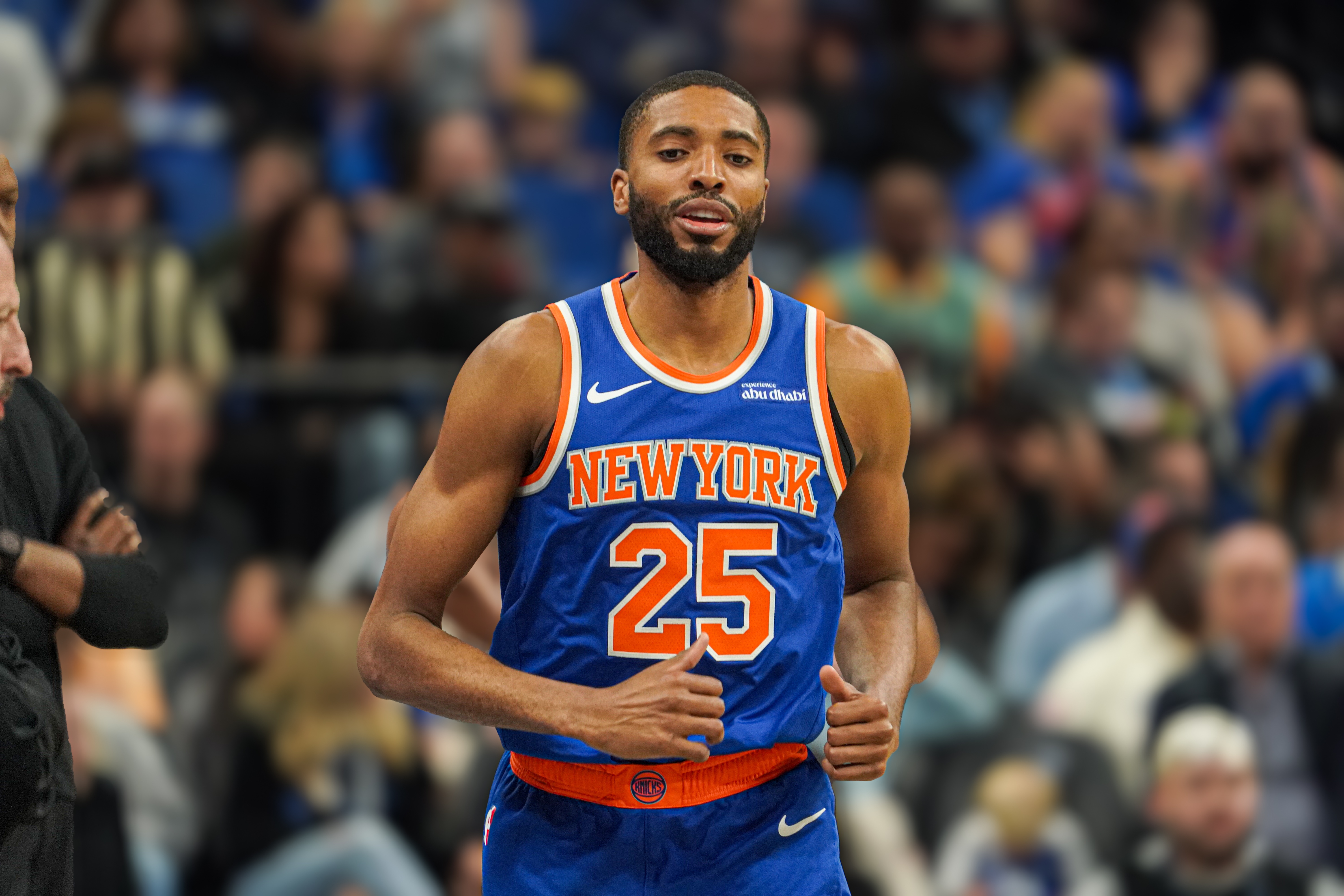  大橋蓋帽將比賽拖入加時(shí)！唐斯：向他在關(guān)鍵時(shí)刻的最強(qiáng)防守致敬