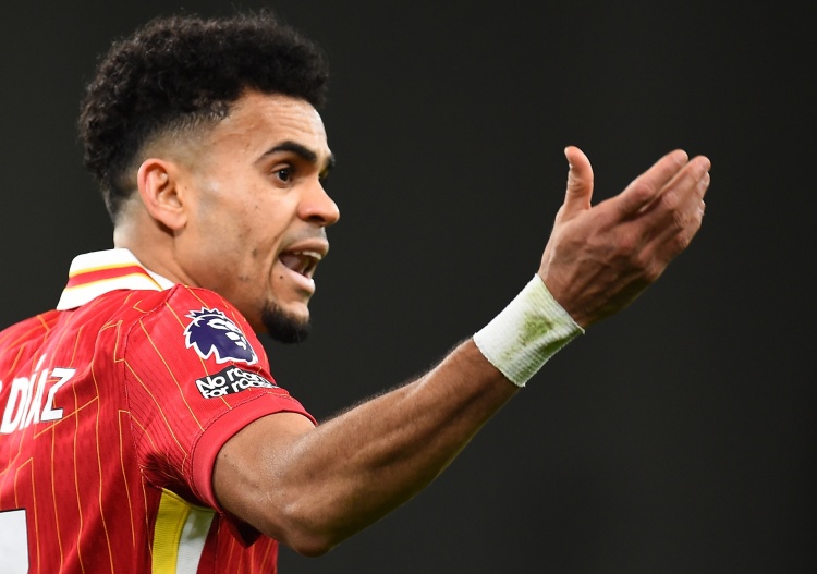  記者：路易斯-迪亞斯向巴薩自薦，經(jīng)紀人表示球員愿意今夏加盟