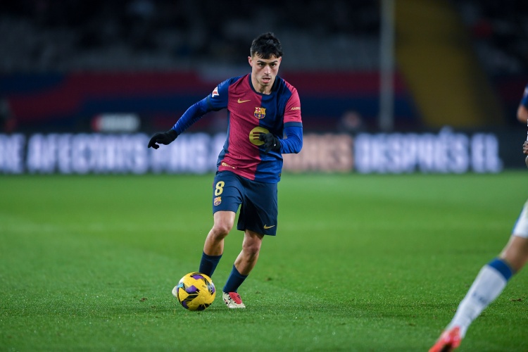  佩德里：最美妙的比賽即將到來，為什么不能夢(mèng)想成為三冠王呢