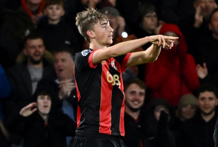  英媒：伯恩茅斯19歲中衛(wèi)懷森是皇馬主要目標，球員解約金5000萬鎊